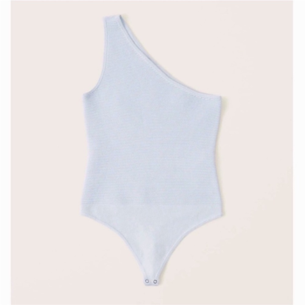 NWOT Abercrombie & Fitch Ribbed One Shoulder Bodysuit in Light Blue. Size L.